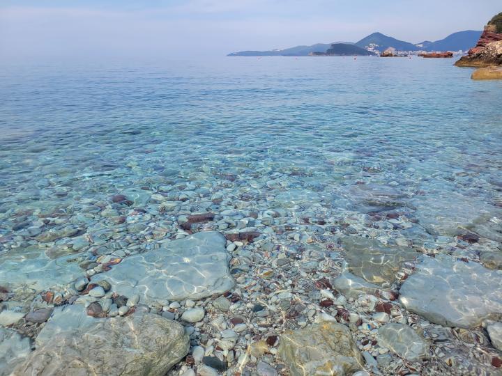 Montenegro, Budva Riviera, Playa de Galija