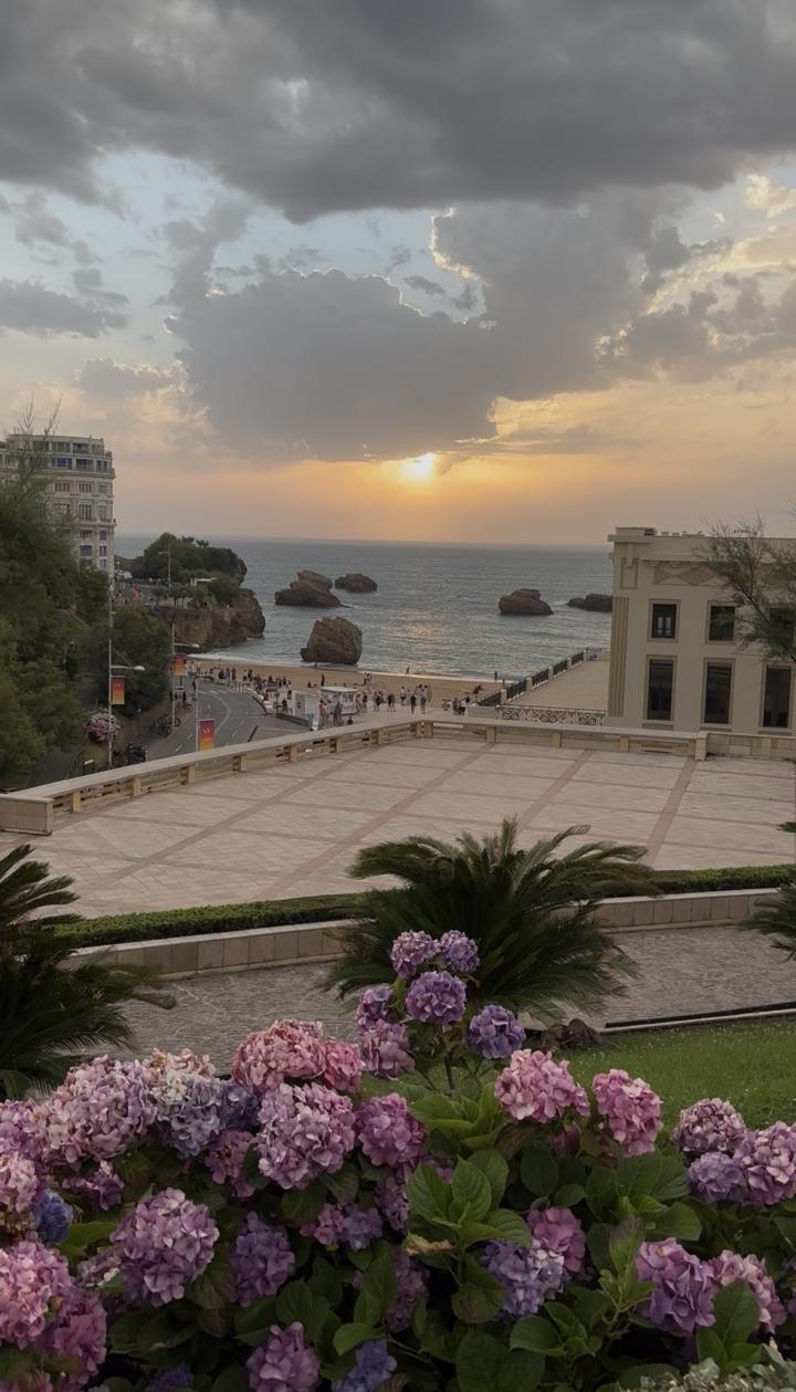 coucher de soleil | France, Nouvelle-Aquitaine, Biarritz