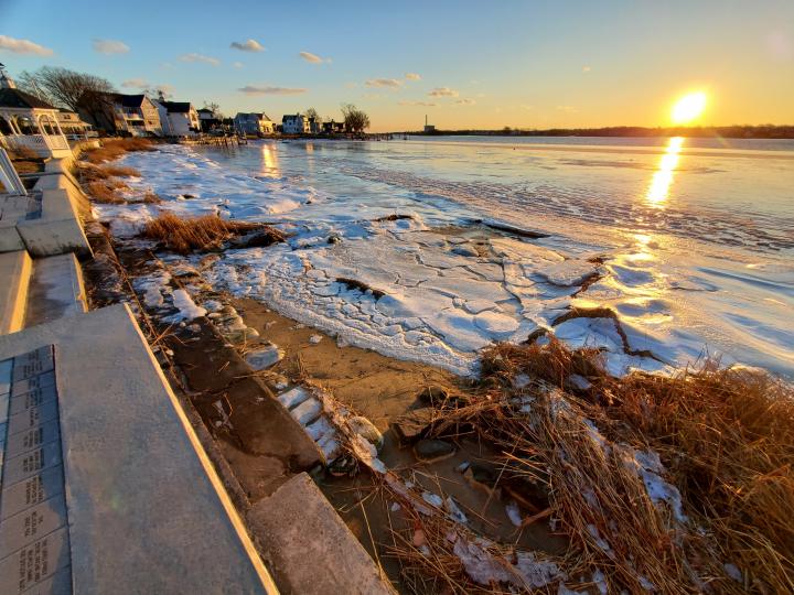 Following the early cold wave hitting the U.S.,  ice began to form on parts of Norwalk CT Harbo | United States, Connecticut, Norwalk