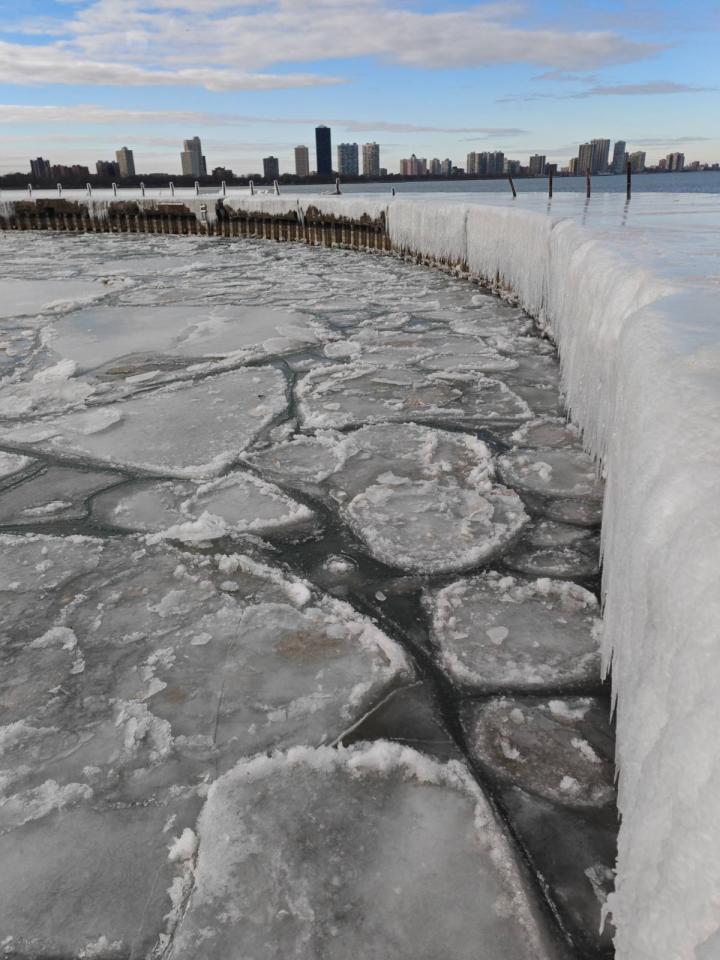 Montrose Beach pier | United States, Illinois, Montrose Beach