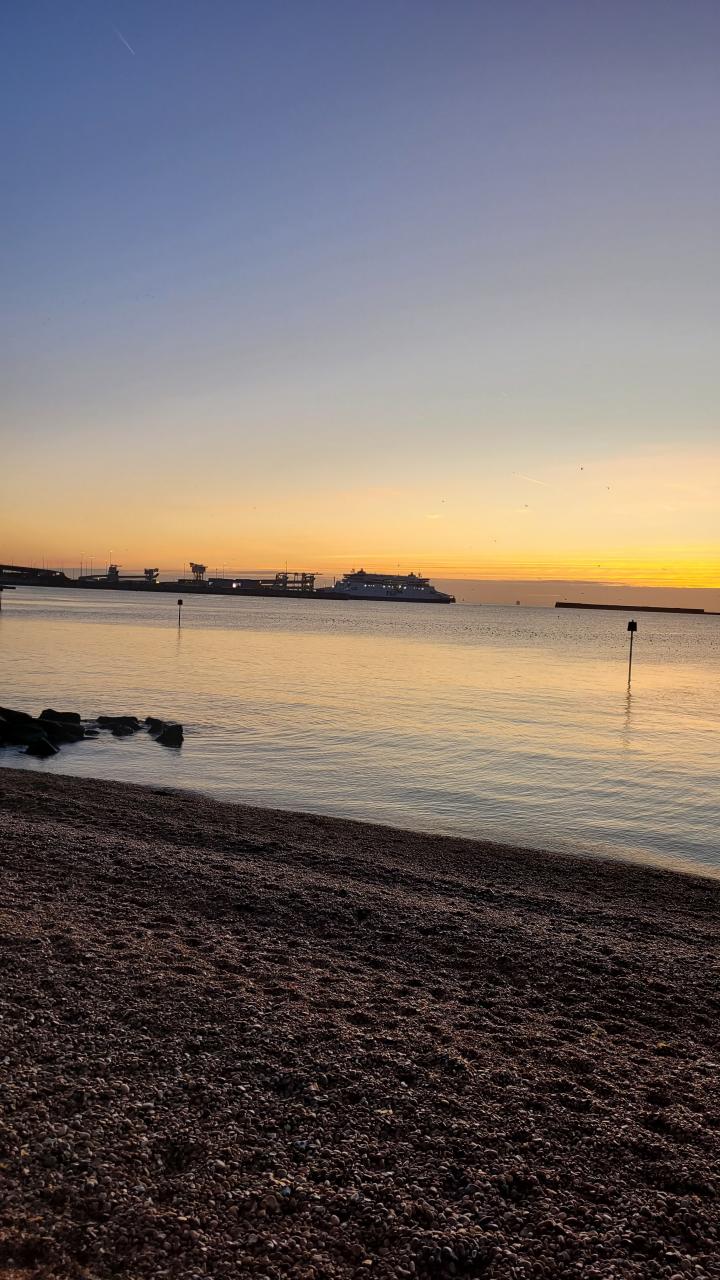 Dover beach in November | United Kingdom, Kent, Dover