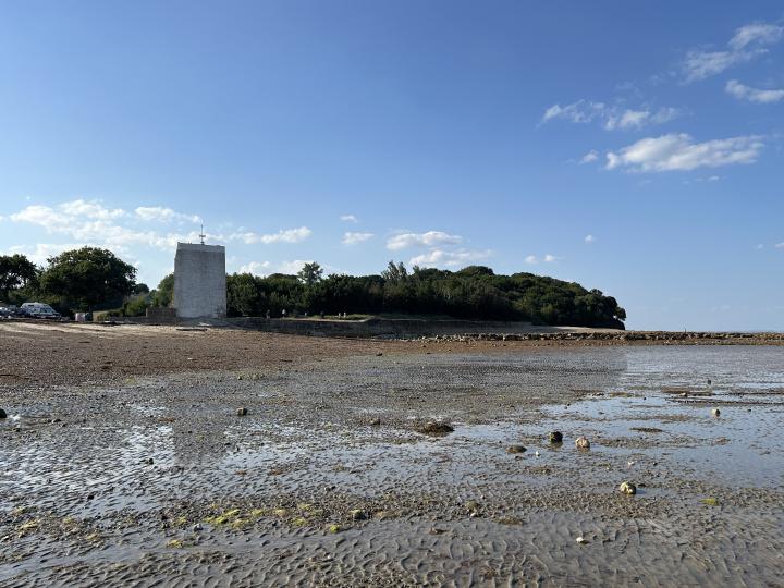 Easy swimming only at higher tide | United Kingdom, Isle of Wight, Bembridge