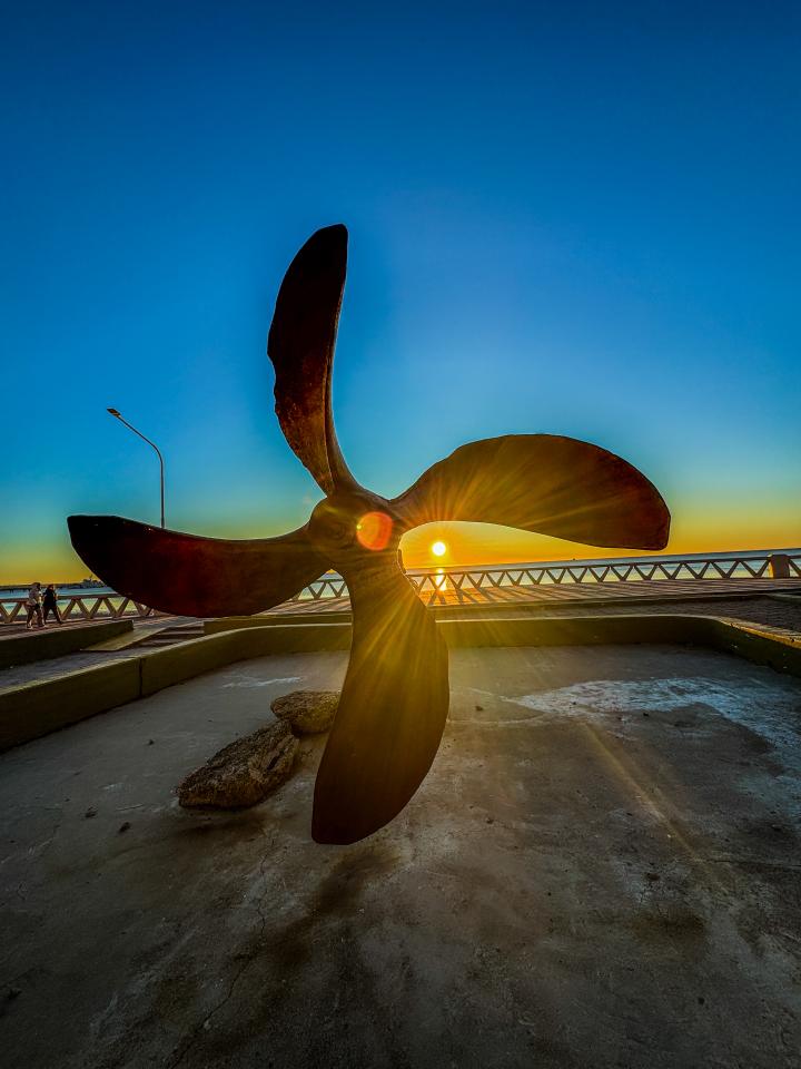 Historic ships propellor along Madryn beach | Argentina, Chubut, Puerto Madryn