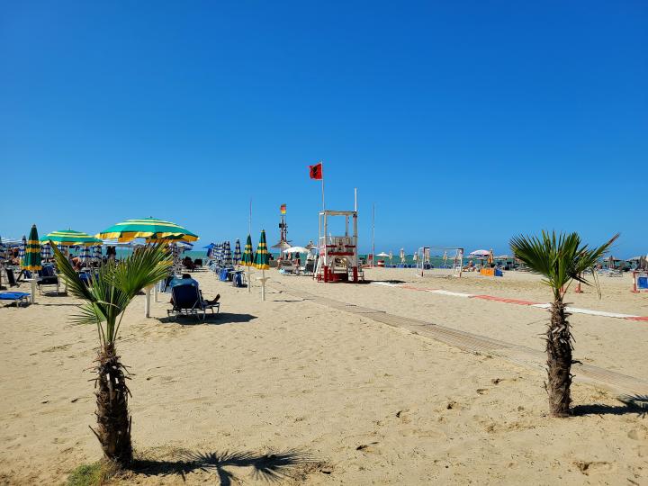 Albania, Shkembi i Kavajes