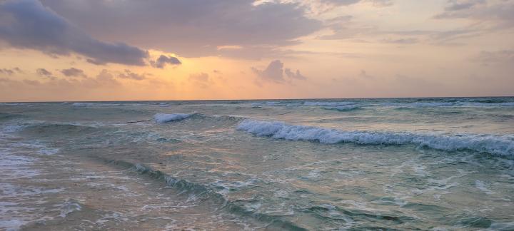Vagues au lever du soleil | Mexico, Quintana Roo, Playacar